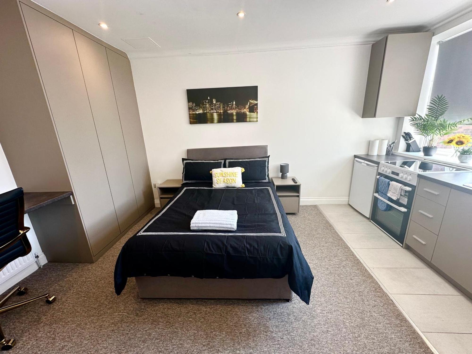 Sunny Modern, Private Apartment,15 Mins To Central London Хендон Экстерьер фото
